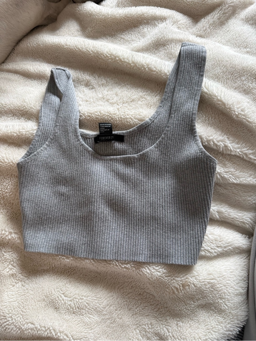 Forever 21 Light Gray Ribbed Scoop Neck Crop Tank